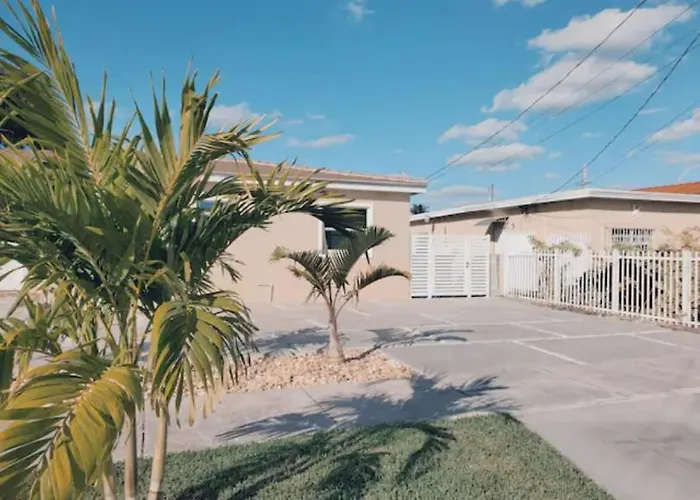 Guayabita\'S House